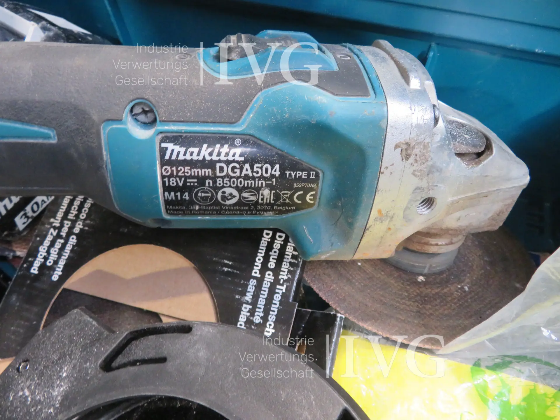 AKKU-Winkelschleifer MAKITA DGA504